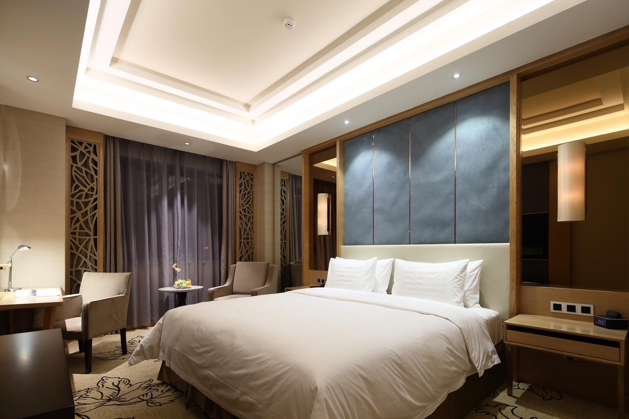 Jinan Luxury Blue Horizon Hotel Eksteriør billede