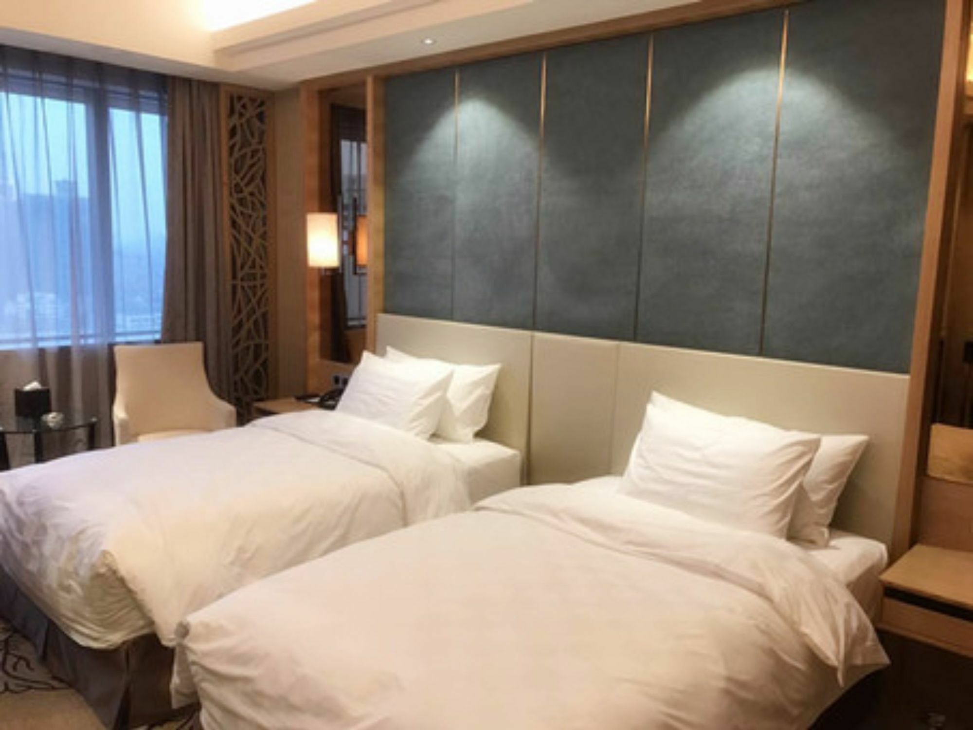 Jinan Luxury Blue Horizon Hotel Eksteriør billede