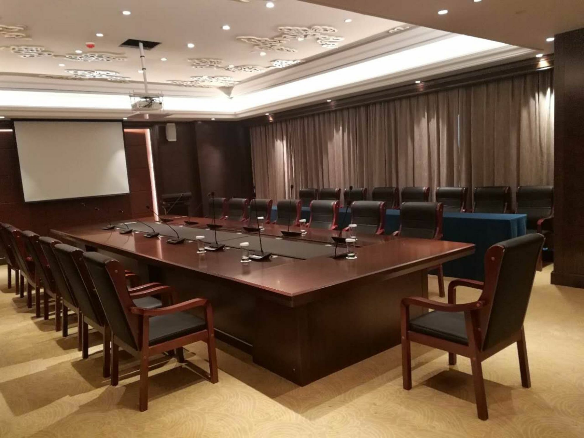 Jinan Luxury Blue Horizon Hotel Eksteriør billede